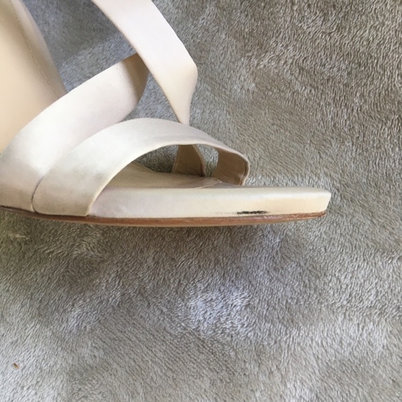 VINCE CAMUTO Imagine Devin ivory strappy stiletto heels 8.5 - Picture 11 of 12